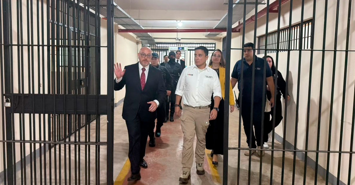 Ministro de Justicia de Perú visitó penal y centros juveniles en Paraguay para conocer estrategias de resocialización