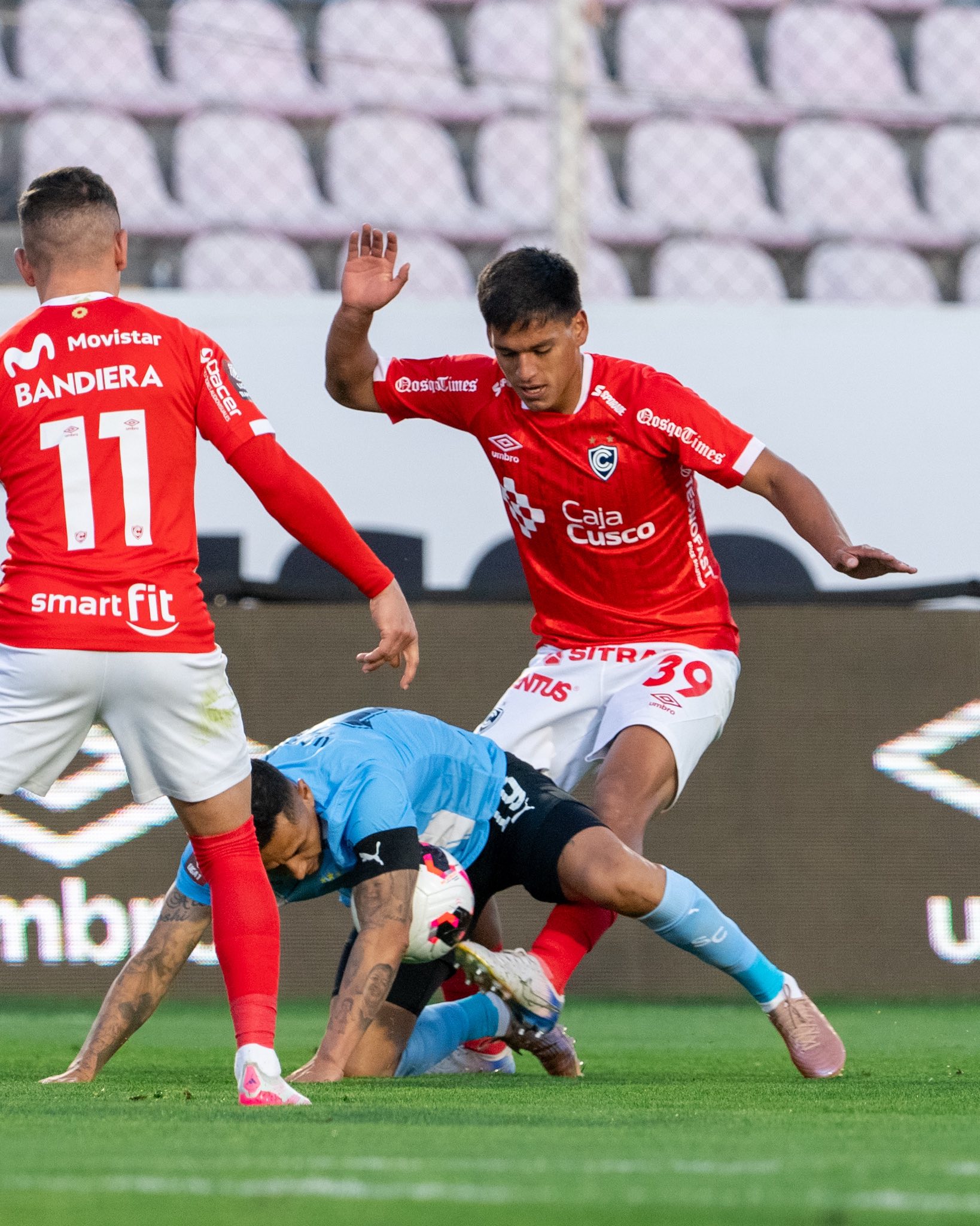 Cienciano acabó tercero en el Apertura al vencer a Sporting Cristal por 3-2 en el Cusco