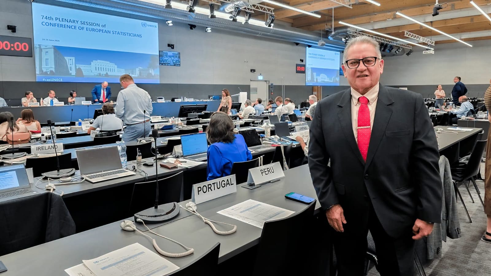 INEI participó en la Conferencia de Estadísticos Europeos en Suiza