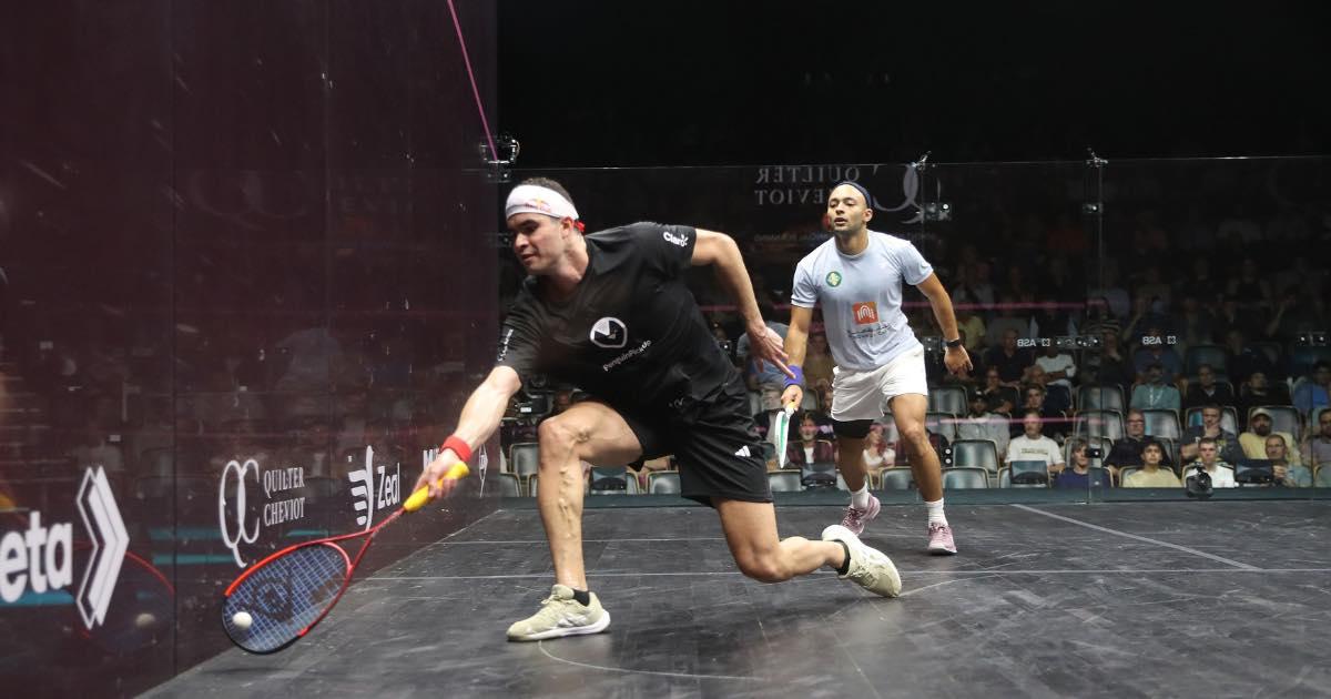 Diego Elías avanzó a los cuartos de final del British Open al vencer al egipcio Soliman