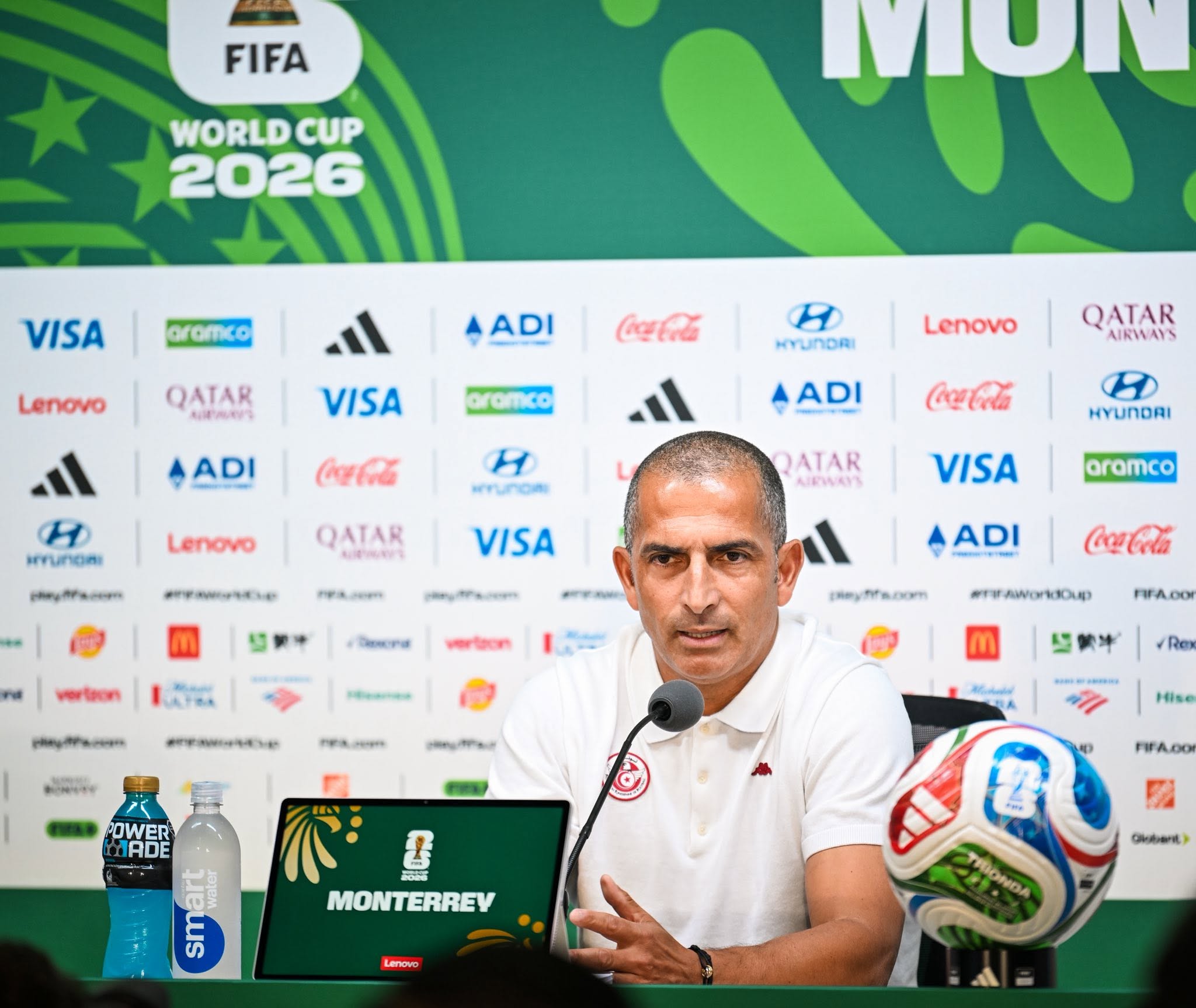 Túnez despidió a técnico francés Sabri Lamouchi tras goleada ante Suecia 5-1