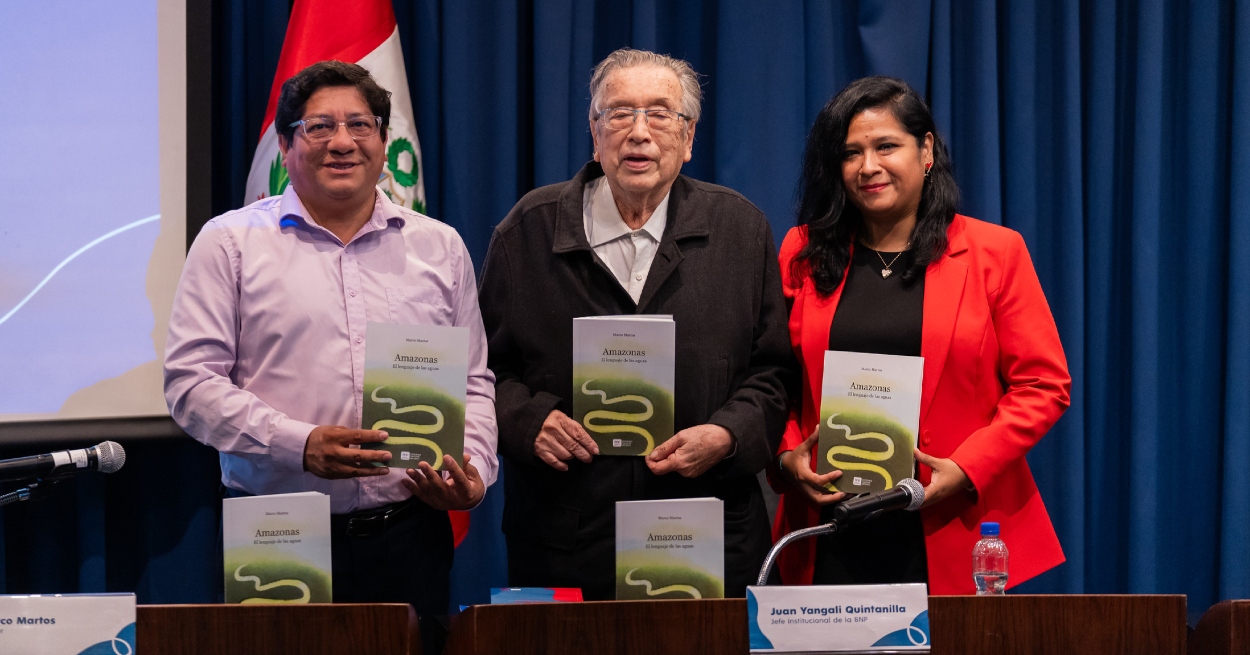 La Biblioteca Nacional del Perú presentó poemario de Marco Martos que reivindica la Amazonía como memoria viva y voz del país