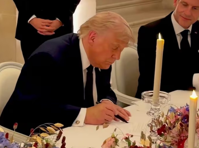 Trump firmó acuerdo con Irán