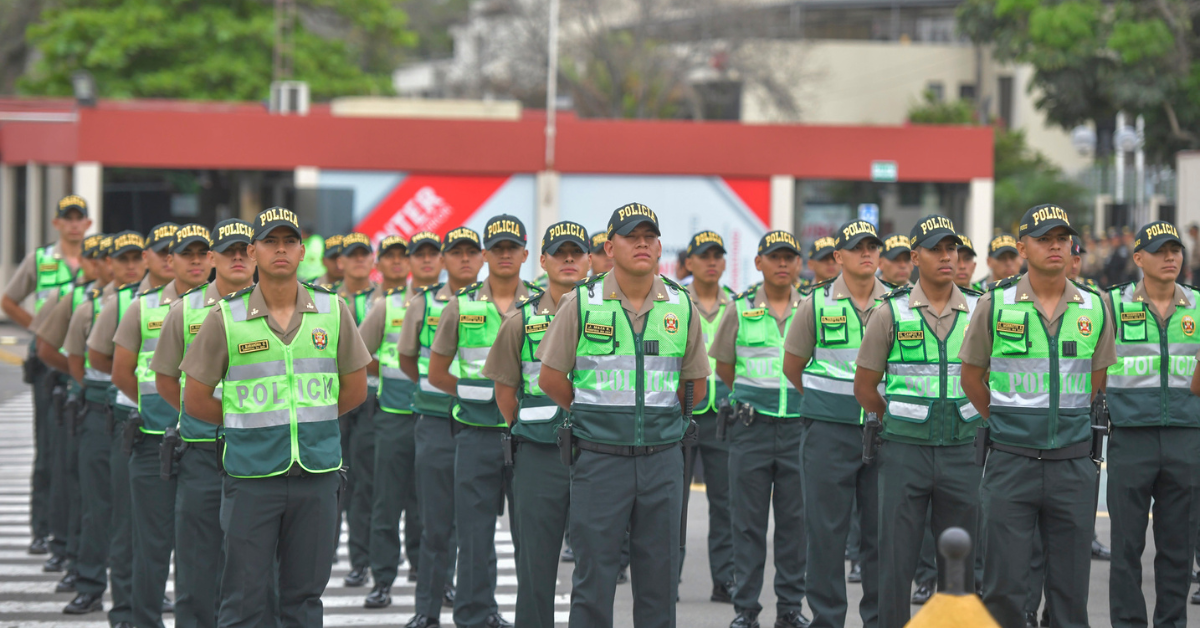 Congreso: Aprueban en segunda votación ley que permite a policías y militares ser juzgados en sus fueros