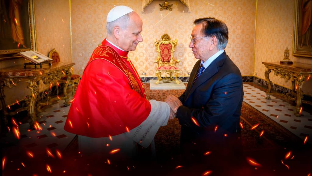Camones en la comitiva ante el papa|Empieza audiencia por represi&oacute;n de Dina|Gorriti cuadra a Willax