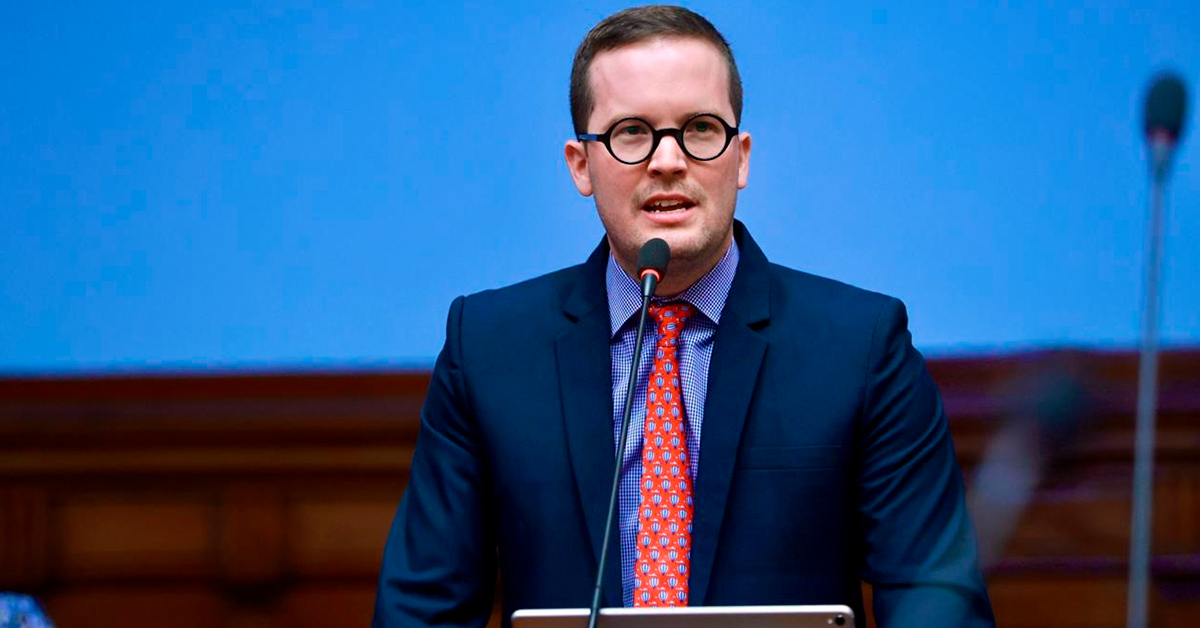 Congresista Alejandro Cavero renuncia al partido político Avanza País: "He decidido tomar mi propio camino"