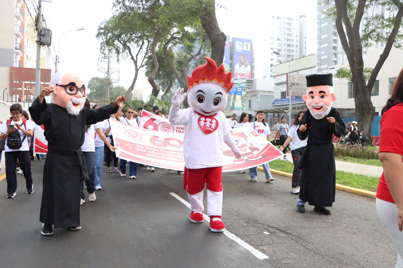 ¡Música, alegría y esperanza! Así se vivió la gran caminata por la educación
