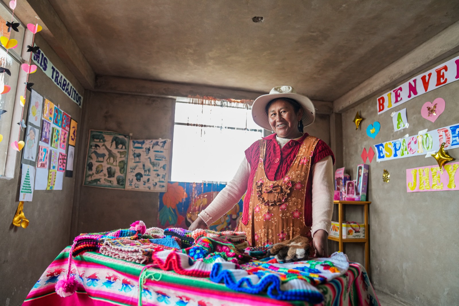 De la mano de Cuna Más, usuaria emprende y acompaña a su niña en su desarrollo