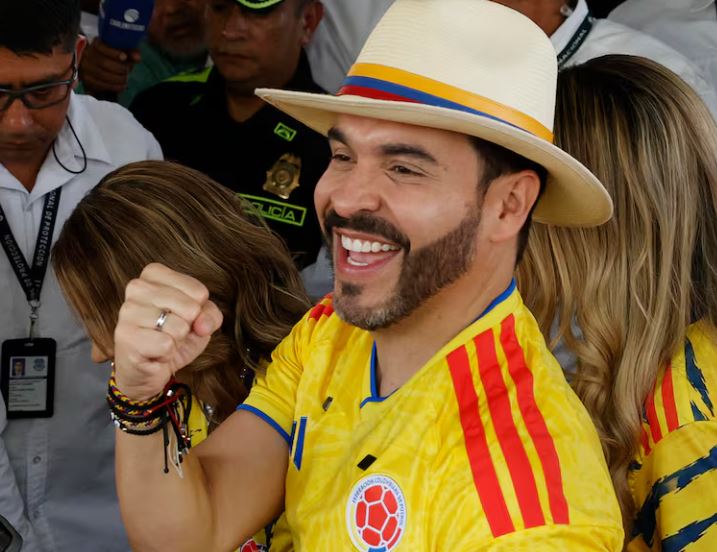 De la Espriella ganó en Colombia