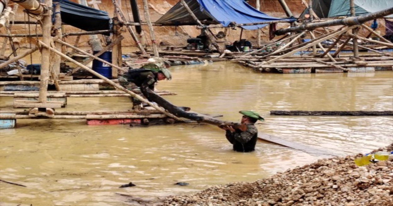 Gobierno destruye campamentos de minería ilegal e incauta bienes por más de S/ 64 millones en Madre de Dios