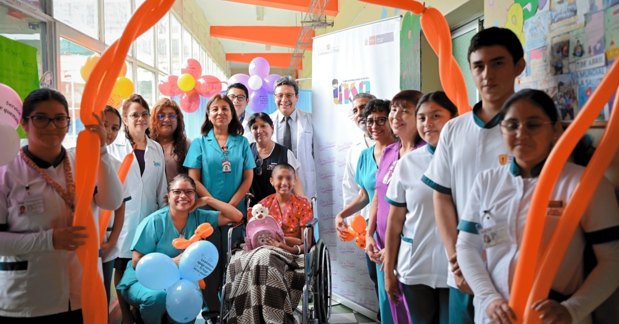 Especialistas del INSN salvan miembros inferiores de voleibolista tacneña de 13 años que sueña con convertirse en la segunda “zurda de oro” del Perú