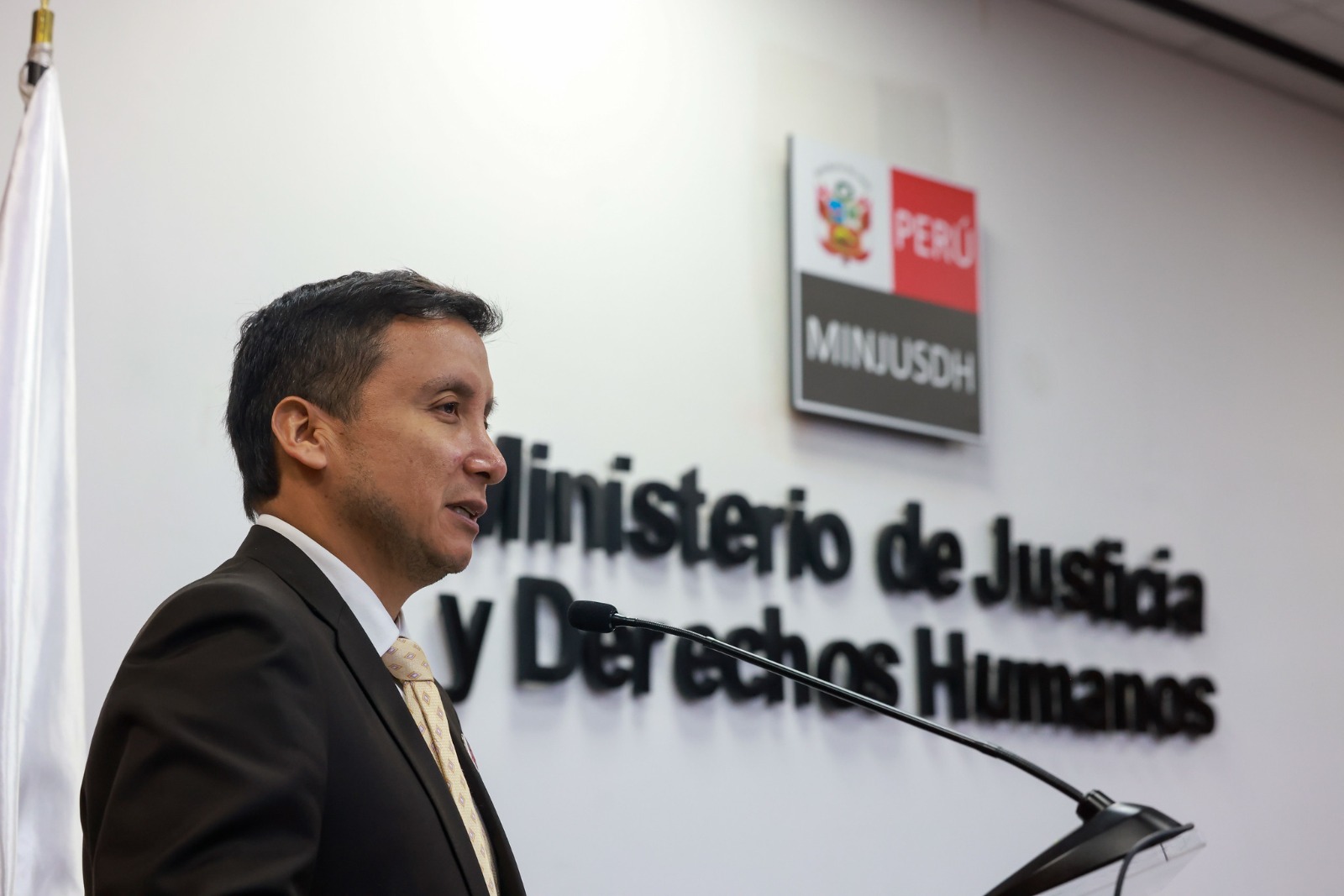 Más del 70% de abogados del Minjusdh se dedican a defender a imputados en actos delictivos
