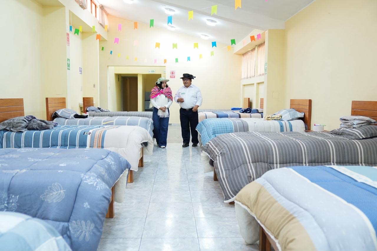 MIMP: Ministra inaugura nuevo Centro de Atención de Noche para adultas mayores