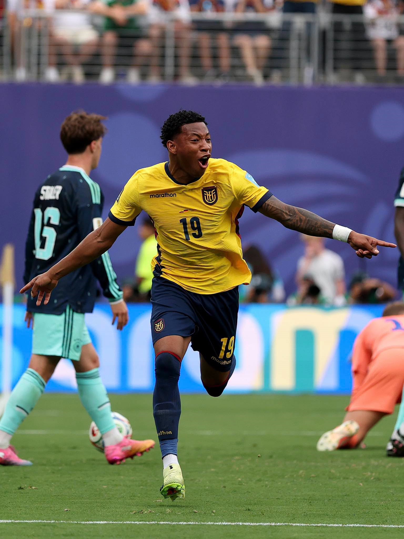 Ecuador logró la proeza de ganar a Alemania 2-1 y clasificarse como uno de los mejores terceros