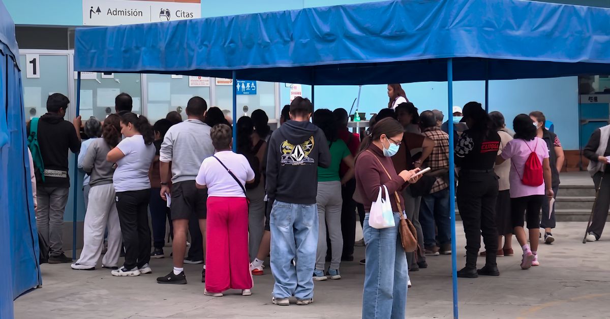 Crisis en sector salud: largas colas y falta de atención afectan a pacientes a nivel nacional