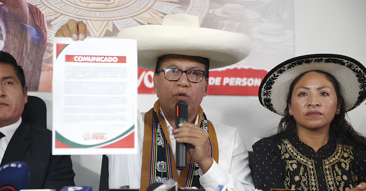 Roberto Sánchez anuncia que bancada de Juntos por el Perú está recolectando firmas para interpelar al canciller