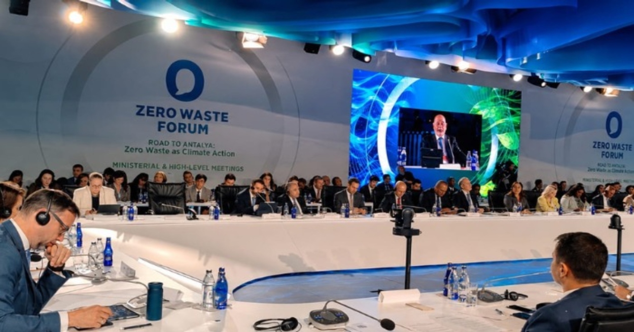 Ministra Lily Vásquez en foro de Turquía: “No podemos aceptar que alimentos aptos para el consumo terminen desperdiciados”