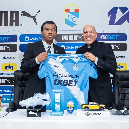 Roberto Mosquera: «Buscaremos revertir el momento actual de Sporting Cristal»