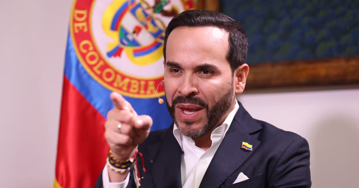 Tribunal ordena a Abelardo de la Espriella retirar publicidad con la bandera de Colombia en 24 horas