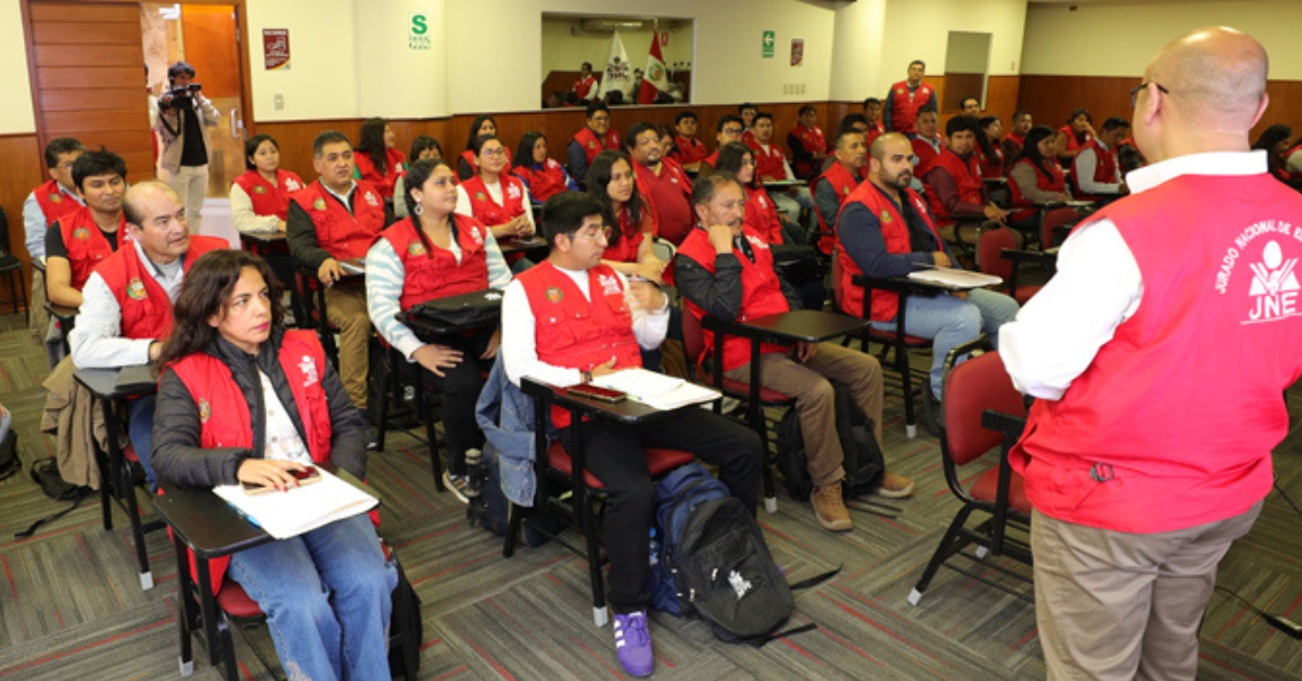 Segunda vuelta: 28 mil fiscalizadores del JNE asegurarán que se cumplan las reglas durante las elecciones