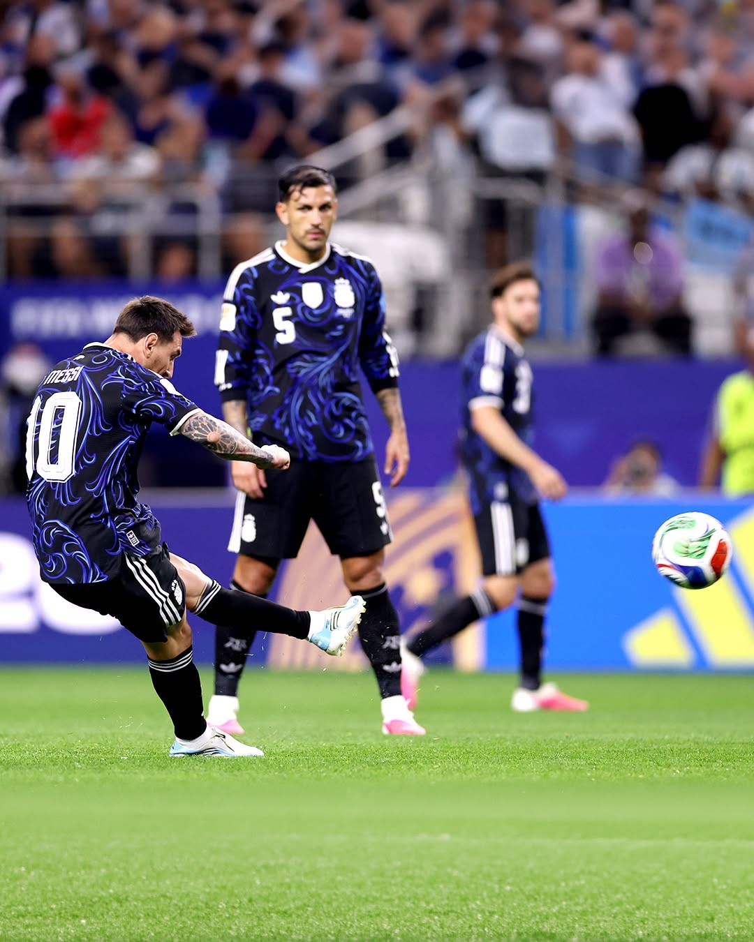 Argentina cerró primera fase con puntaje perfecto al vencer a Jordania 3-1
