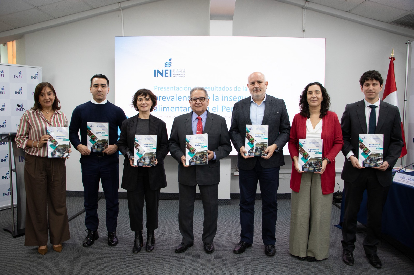 Inseguridad alimentaria afectó al 30,5% de la población en el año 2025