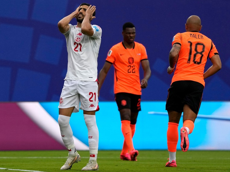 ¡GOLEADA Y ELIMINACIÓN!