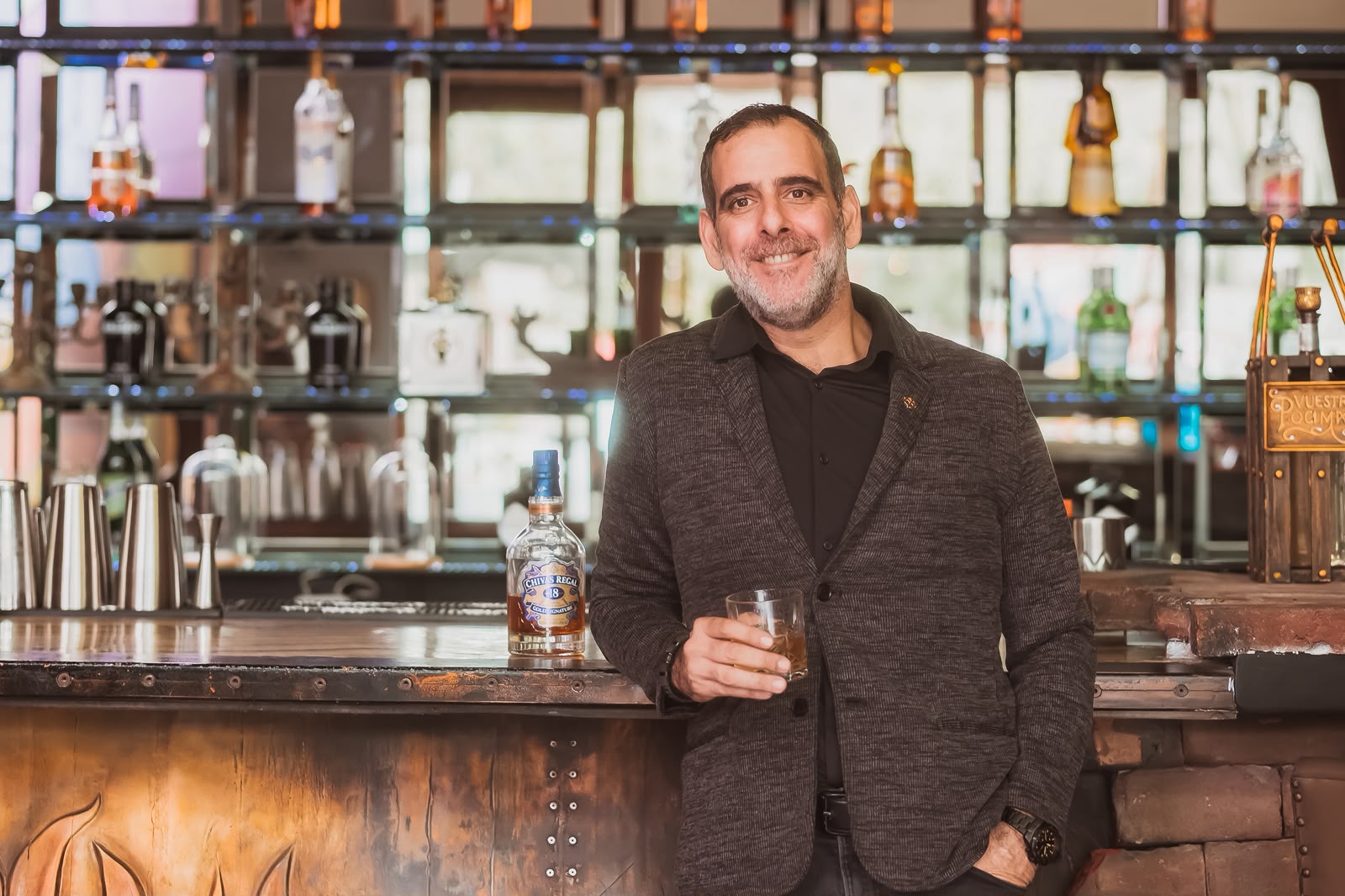 Jorge Ode: el experto que impulsa la cultura de los destilados premium y las experiencias de marca en el Perú