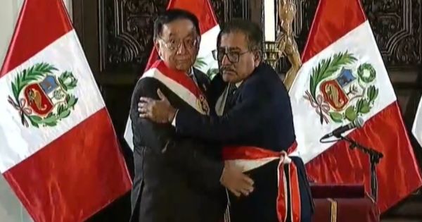 Jorge Marticorena, congresista de APP, jura como nuevo ministro de Educación tras renuncia de María Cuadros