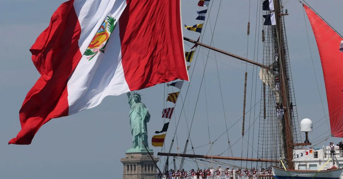 El Buque Armada Peruana-BAP Unión arribó a la ciudad de Nueva York, en Estados Unidos, para participar en el Sail 250