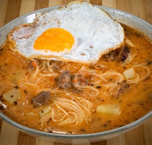 Reconfortante sopita criolla