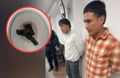 Los chapan con armas escondidas en sanitario