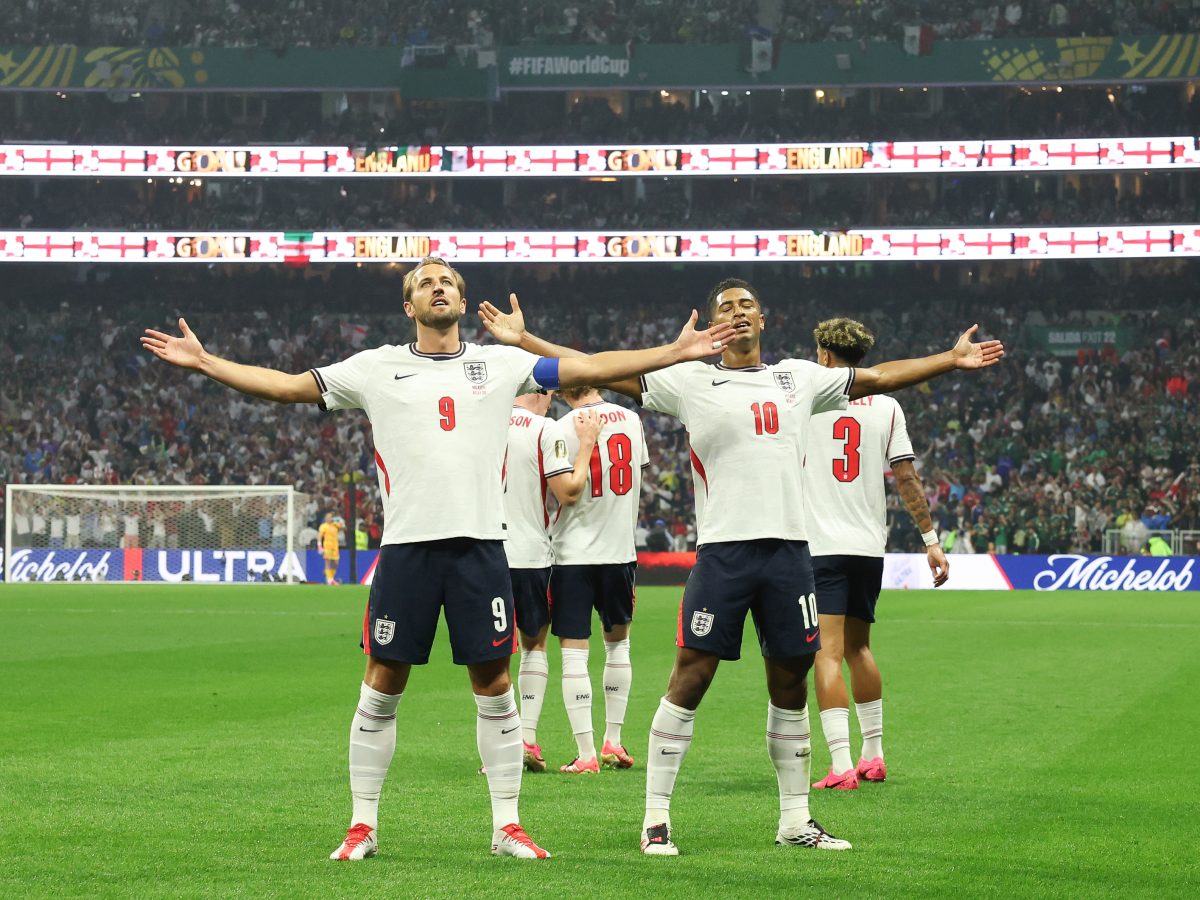 ¡INGLATERRA ELIMINÓ AL ANFITRIÓN!
