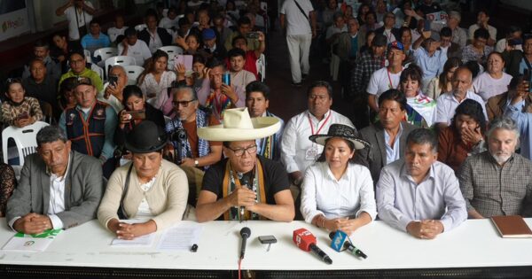 Roberto Sánchez convoca a un frente patriótico para “refundar” el Perú y anuncia movilizaciones en julio