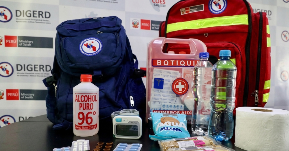 El Minsa RECOMIENDA que la mochila de emergencia para sismos se implemente por grupos