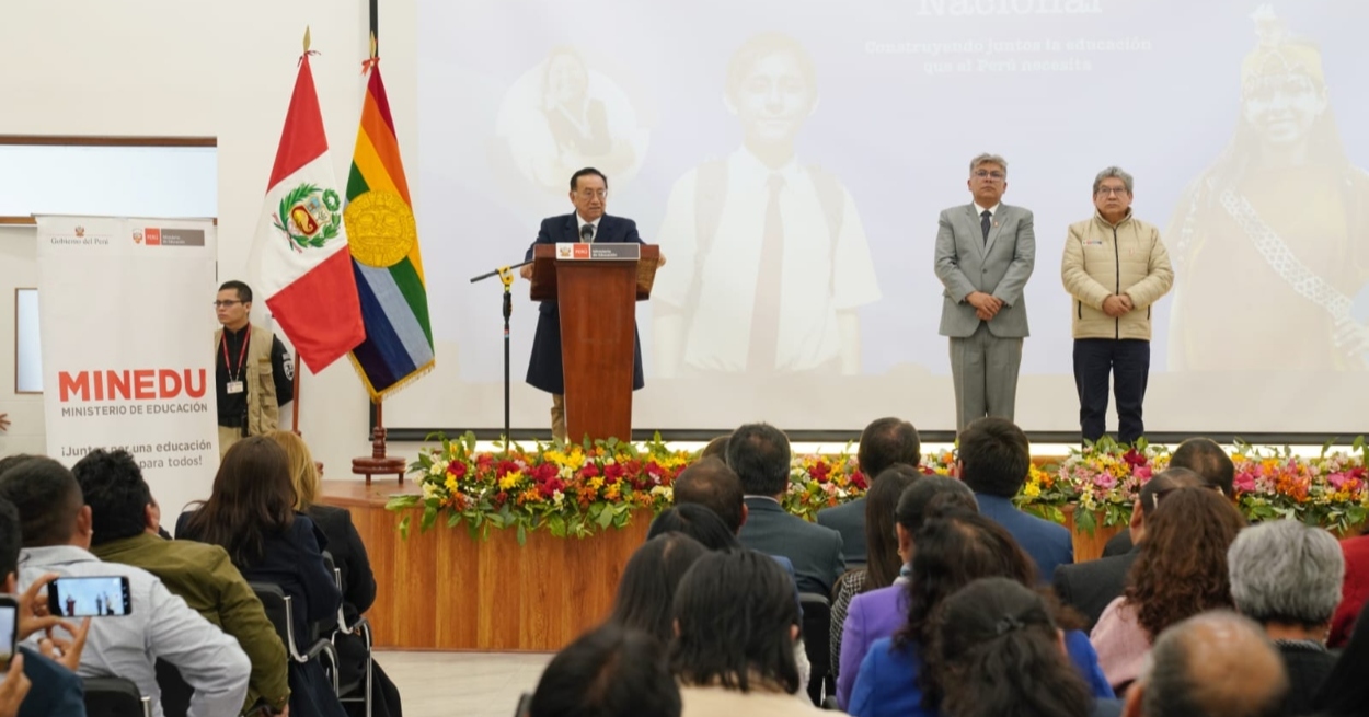 Minedu presentará propuesta de ruta para la actualización curricular con enfoque territorial y participación nacional