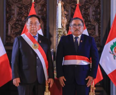 Nuevo ministro a días de 28 de julio