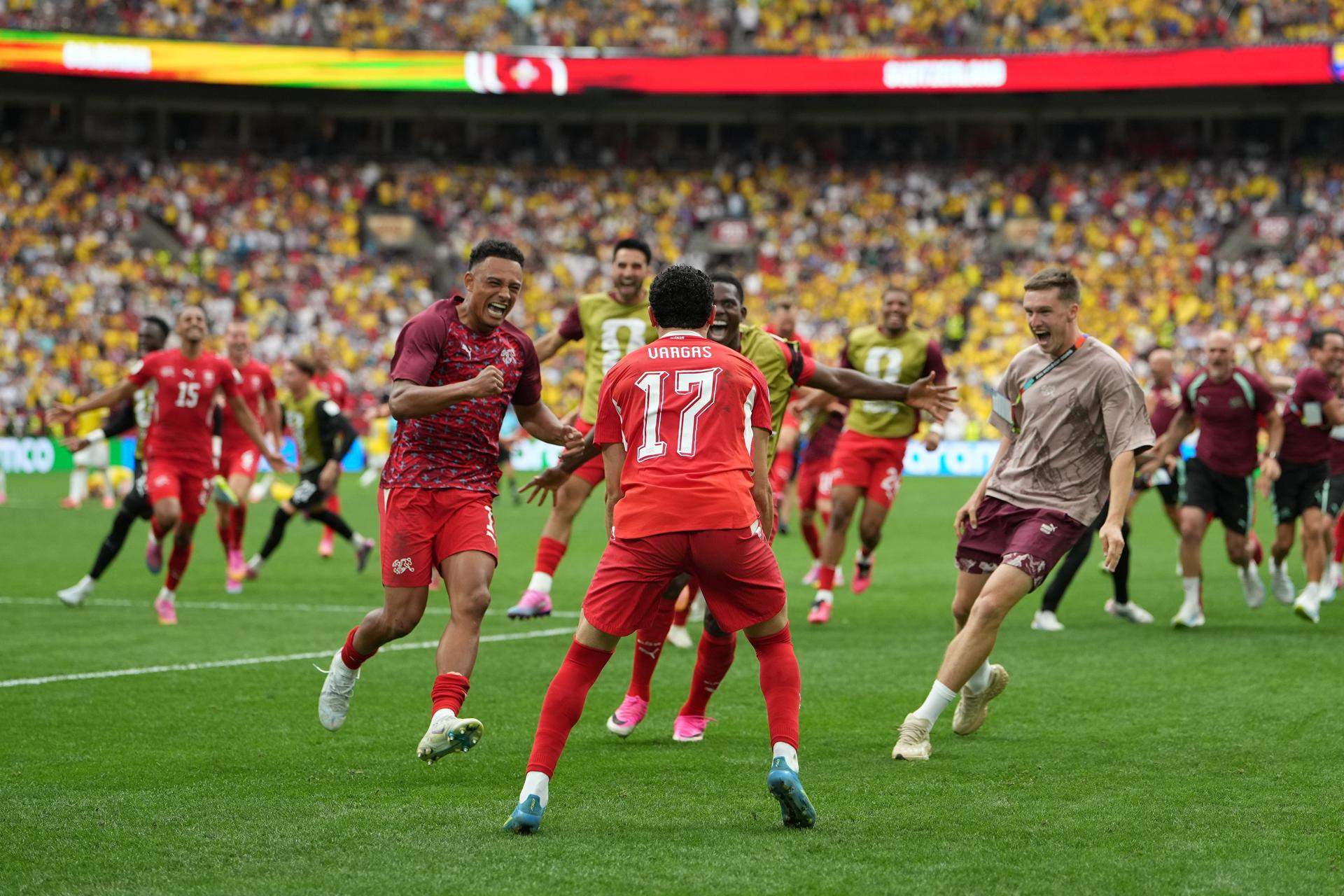 Suiza eliminó a Colombia en penales (4-3) tras quedar 0-0 en los 120′ de juego y ahora se mide con Argentina