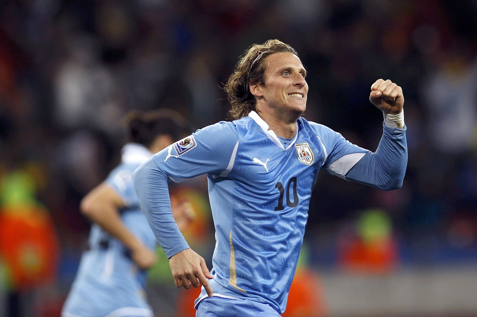 Diego Forlán es el nuevo técnico de la Selección de Uruguay
