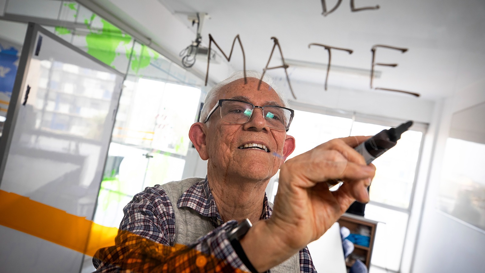 Minedu: Uldarico Malaspina, el maestro que enseñó a pensar más allá de los números