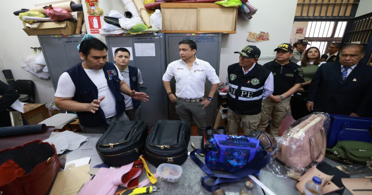Ministro de Justicia supervisa talleres de resocialización en los penales de Moquegua y Tacna