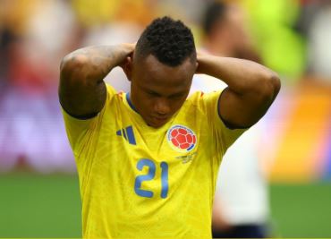 Amenazan de muerte a futbolista de Colombia