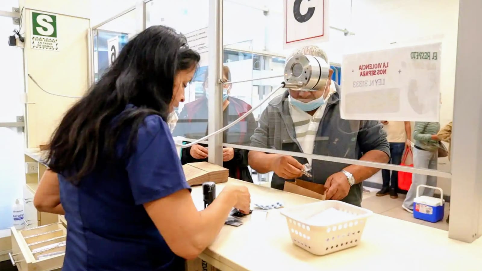 Hospital Almenara garantiza medicinas y supera las 800 mil recetas entregadas