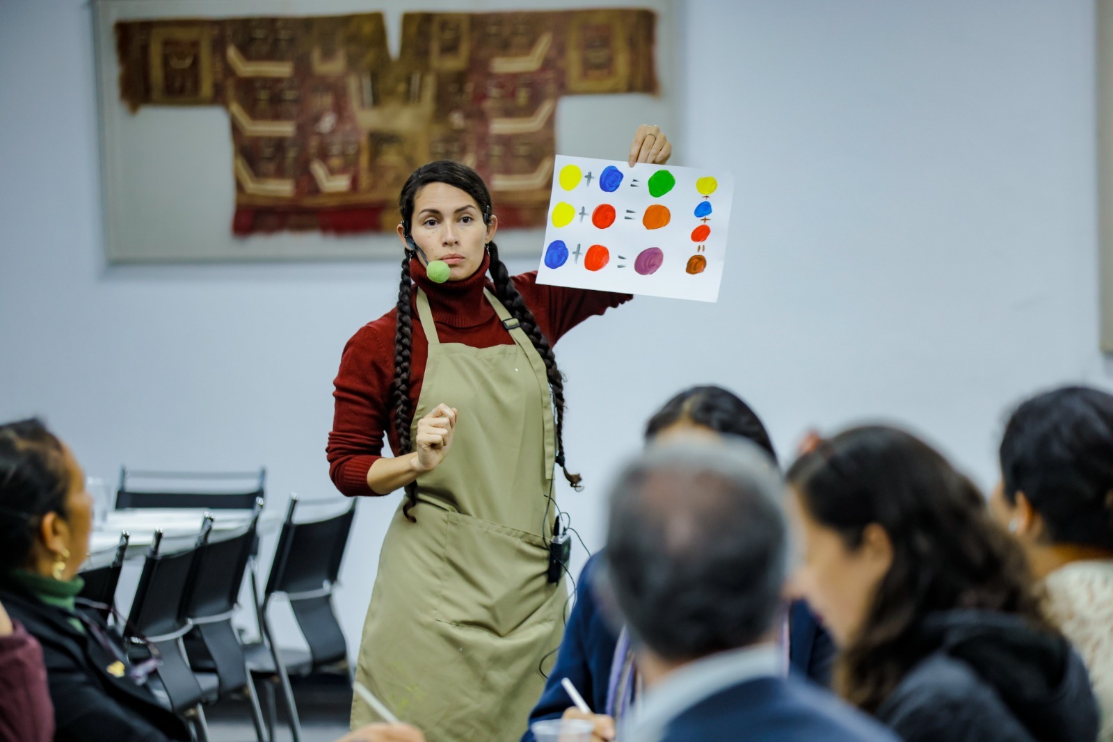 San Isidro impulsa el aprendizaje y la cultura con talleres para vecinos de todas las edades