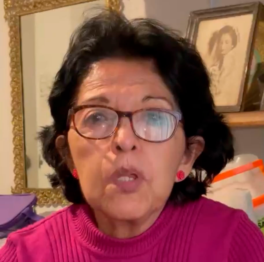 Adulta mayor de más de 80 años exige justicia laboral