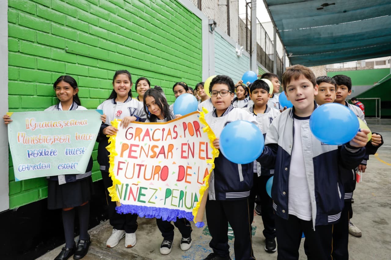 Midis y Foncodes: más de 146 000 escolares se benefician con la entrega de cocinas en colegios públicos