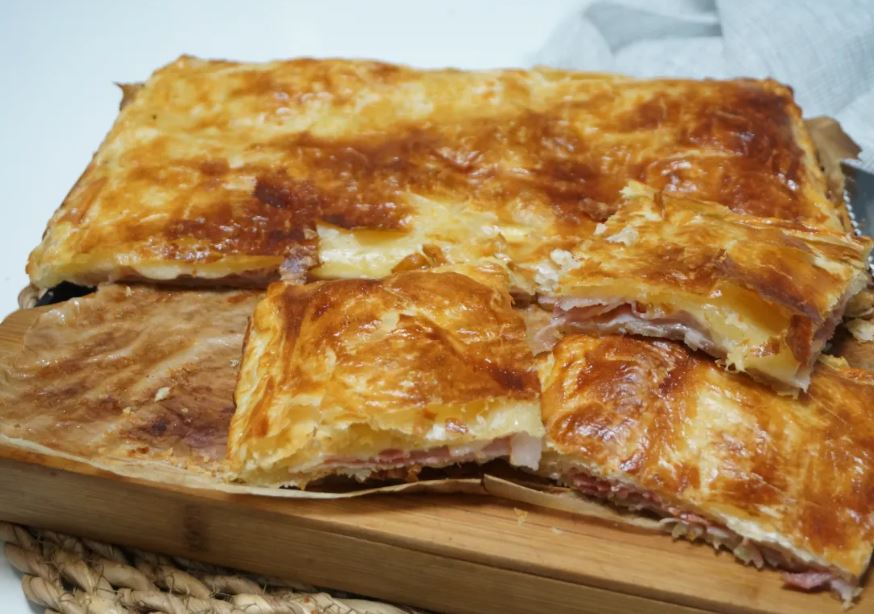 Sabrosas empanadas de queso y bacón