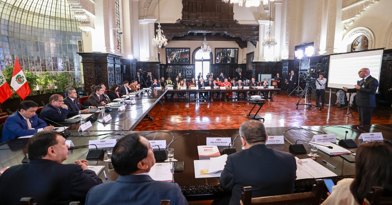 Janet Tello Gilardi reitera necesidad de demanda presupuestal para atención de Unidades de Flagrancia